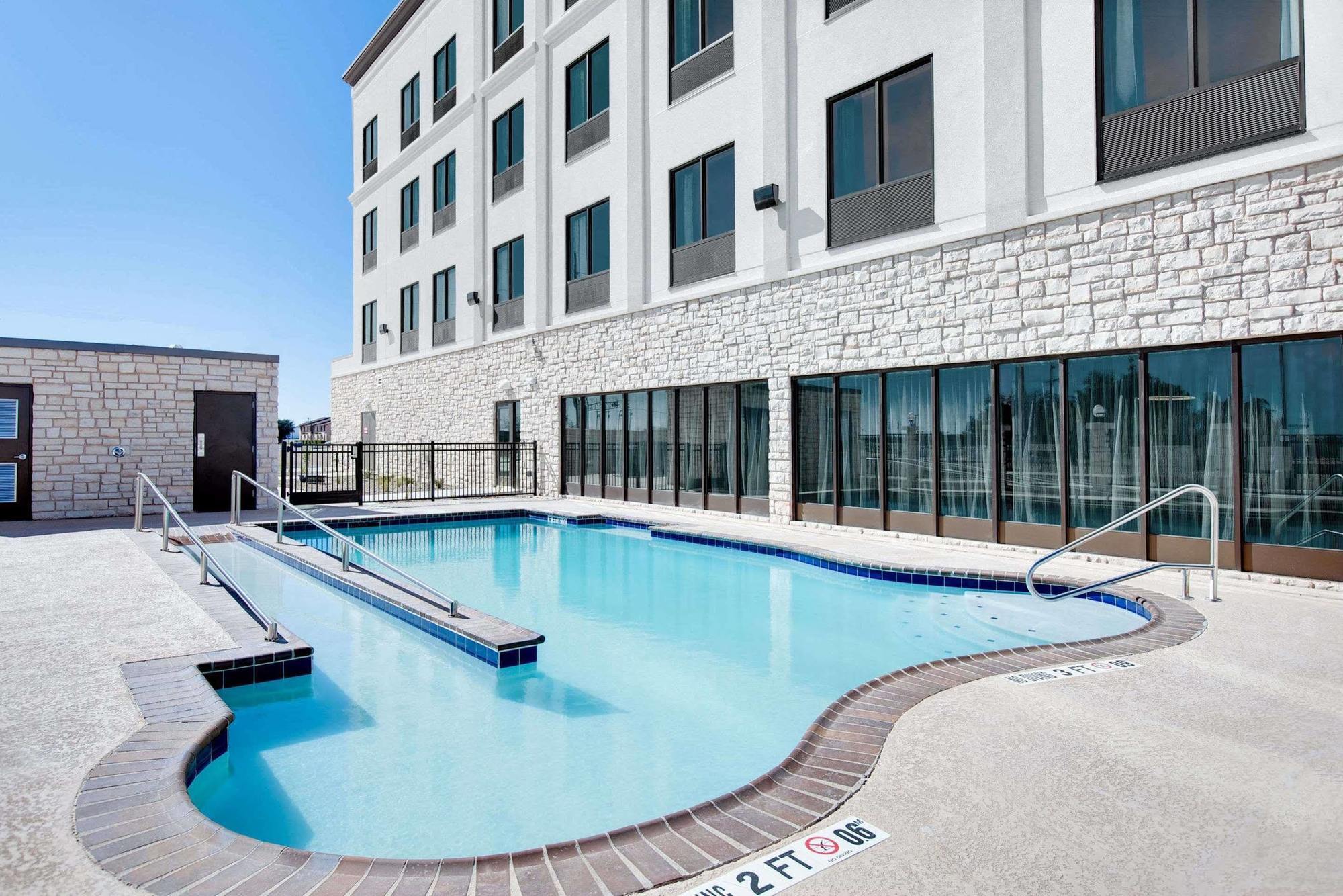 Wingate By Wyndham San Angelo Hotel Eksteriør billede